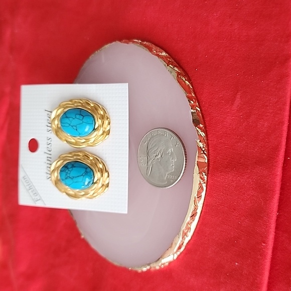 Gold & Turquoise Earrings - Picture 5 of 5